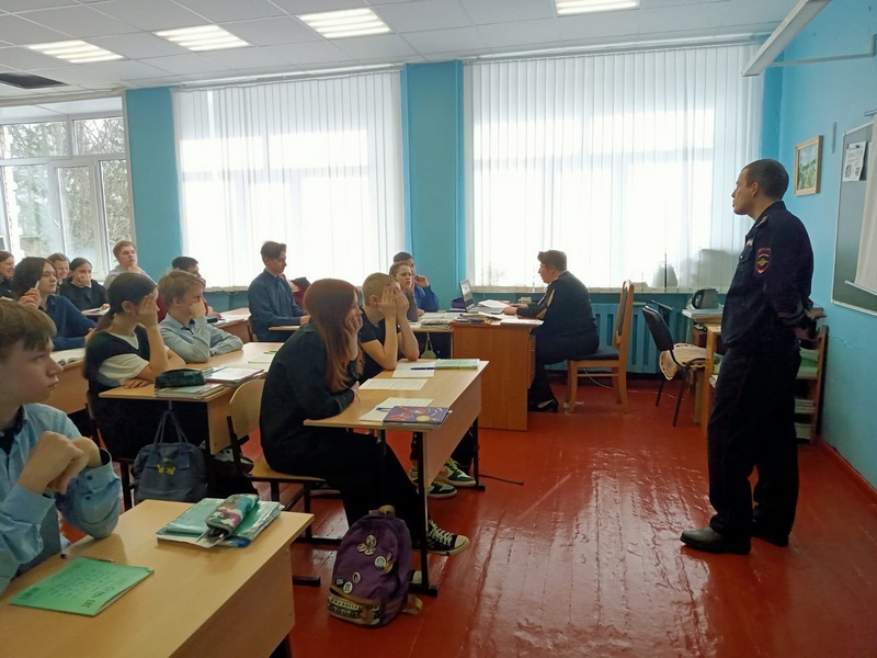 Встреча с инспектором ГИБДД Селяниным А. М.